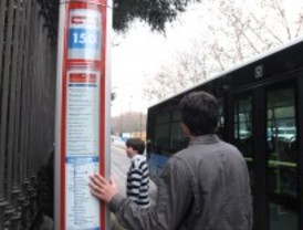 La EMT quiere 'bautizar' sus paradas