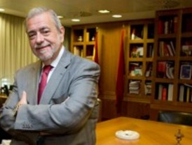 Beteta ve prematuro bajar el IRPF regional