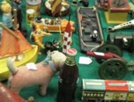 Arganzuela acoge una nueva edición del mercado del juguete antiguo