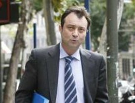 Génova suspende temporalmente a Cobo tras sus ataques a Aguirre