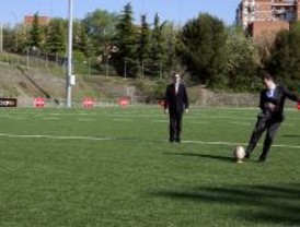 Inaugurado el nuevo campo de rugby de Orcasitas