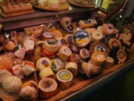 El Salón del Gourmet acoge esta semana la primera cata de quesos on line