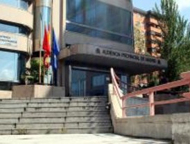 El arma se disparó 'sin querer', dice el acusado de matar a un joyero