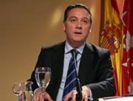 La Comunidad invertirá casi 100 millones para atender a personas dependientes