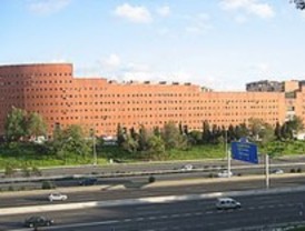 Moratalaz reconoce el trabajo de los arquitectos Oíza y Fisac en la Semana de la Arquitectura