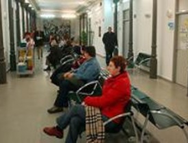 La Comunidad examinará las esperas y la atención en los centros de salud