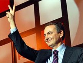 Zapatero revalida su victoria pero no llega a la mayoría absoluta