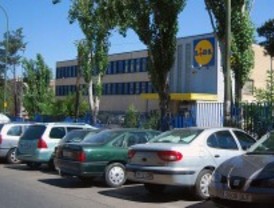 El 54% de los madrileños va a la compra en coche