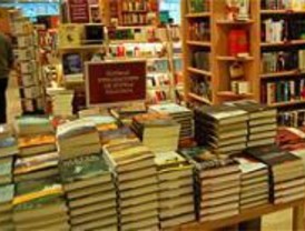 1.000 libros para el disfrute público en la Plaza de Oriente