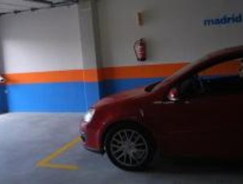 Detenidos cuatro individuos por robar en garajes comunitarios