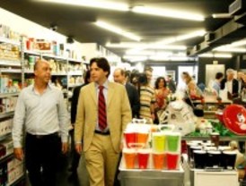 Las tiendas de cinco barrios de Madrid podrán abrir los 365 días del año