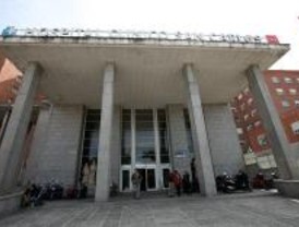 Un joven herido grave tras ser apuñalado por neonazis en Tribunal