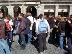 IU considera 'inadmisible' la desmantelación de la red de orientadores educativos