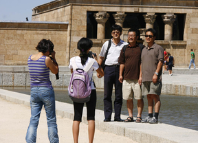 Madrid 'busca culpables' de la caída del turismo