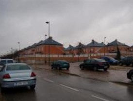 Detenida una banda autora de al menos cinco robos en viviendas de Villa del Prado