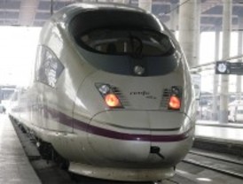 Renfe lanza 50.000 billetes promocionales para el AVE a Valencia a partir de 31,9 euros