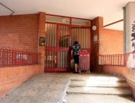 Fallece un joven de 26 años tras recibir un disparo y ser apuñalado en Villaverde