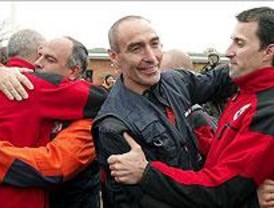 Los 'héroes' de Haití vuelven a España mientras Madrid sigue enviando ayuda