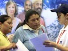 Detenida una mujer por simular ser policía y estafar a más de 90 inmigrantes
