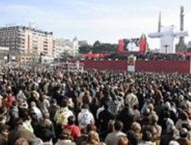 Celebración multitudinaria por la familia y el matrimonio
