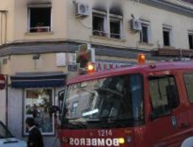Detenido por intentar matar a su madre incendiando su piso en Villaverde