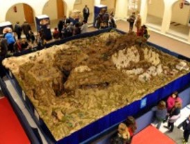 Pozuelo inaugura su belén gigante de Navidad instalado en el Ayuntamiento