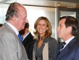 El Rey, en el 15 aniversario de Indra en Alcobendas