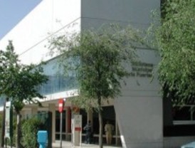 Parla cobrará 3 euros al año por usar el préstamo en bibliotecas municipales