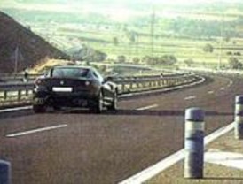 Fomento adjudica la explotación de la R-4 por 249 millones