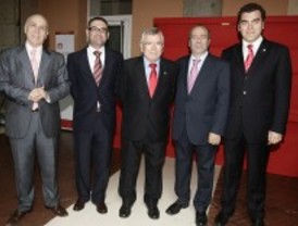 Los alcaldes socialistas claman por el Plan del Sur en la Asamblea