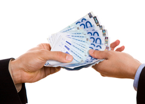 Mini préstamos, esencia de la India en nuestras finanzas en crisis -De Nueva Delhi a Madrid