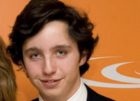 La Policía investiga cómo 'el pequeño Nicolás' pudo colar una foto falsa para renovar su DNI