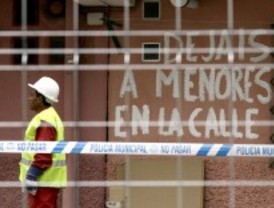 Desalojan a siete familias en Vallecas