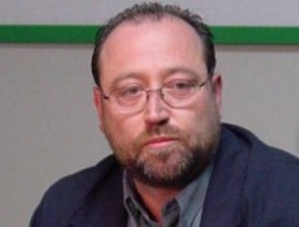 Reneses anuncia la suspensión cautelar y temporal de sus funciones