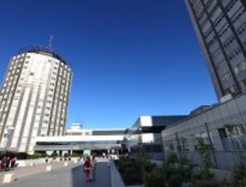 El hospital La Paz hace la primera reducción de estómago a una menor que pesaba 120 kilos