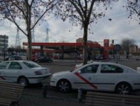 Denuncian la proliferación de flotas de vehículos sin autorización ante la celebración de la Champions