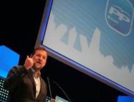 Rajoy se pone la economía como objetivo prioritario