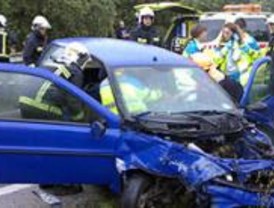 Un herido grave al colisionar su vehículo con otro en Boadilla del Monte
