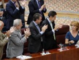Sin medidas para los parados ni recursos en Educación