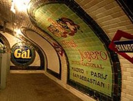 Más de 1.600 personas visitan los primeros días la estación fantasma de Chamberí