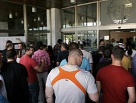 Madrid examina a más de 1.400 aspirantes a portero de discoteca