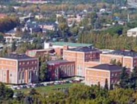 Primer fin de semana de novatadas en Ciudad Universitaria, a pesar de su prohibición