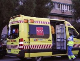 Herida grave tras chocar con un autobús en Leganés
