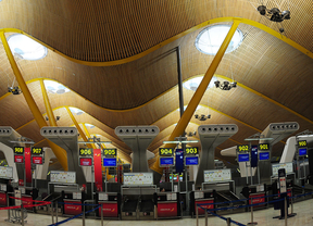 La huelga de pilotos de Lufthansa cancela 19 vuelos este viernes en Madrid