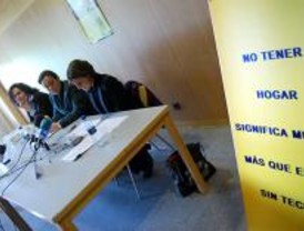 Alertan de que a los 'sin hogar' les falta más que un techo