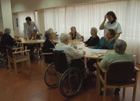 La Comunidad de Madrid se sitúa a la cabeza de España en el reconocimiento de la dependencia
