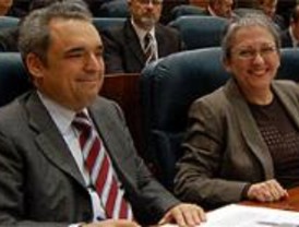 Simancas ofrece el número dos de las listas del PSOE a Matilde Fernández