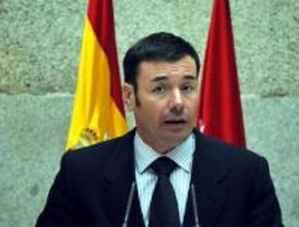 Gómez vuelve a la Asamblea esta vez cumpliendo las nuevas normas