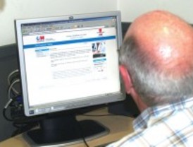 Un 75% de los mayores son analfabetos digitales