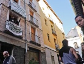 'Okupado' un edificio en la calle Tres Peces